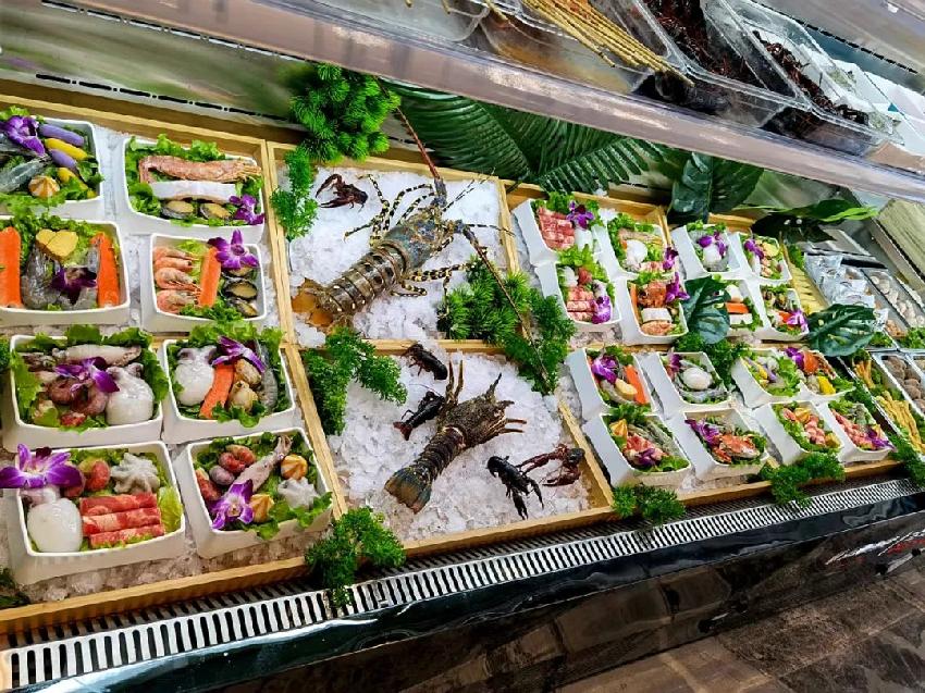 东莞品牌设计公司，张亮麻辣烫，东莞设计公司