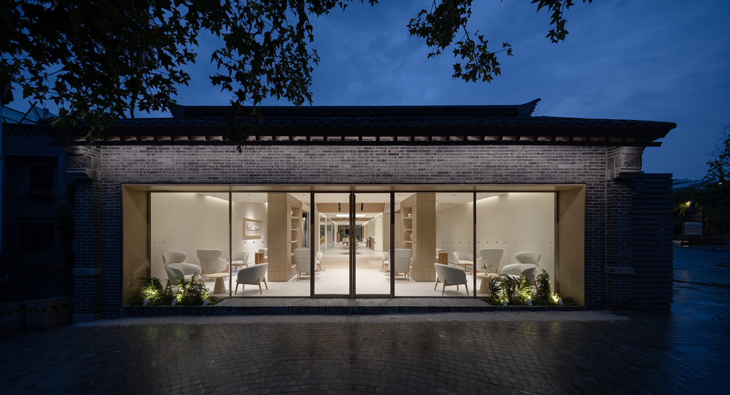 深圳品牌设计,济南蔚来中心,深圳品牌策划,深圳空间设计