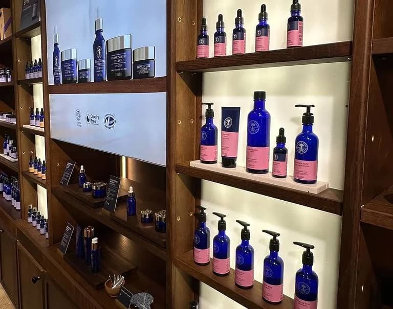 40年有机健康品牌搬新店，空间设计怎么”说”品牌故事？